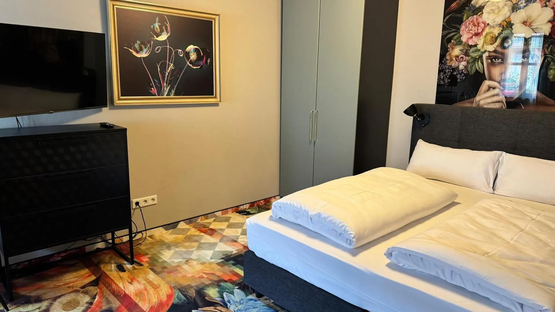 Hotel Pebbles Suiten By Ring Regensburg Germany
